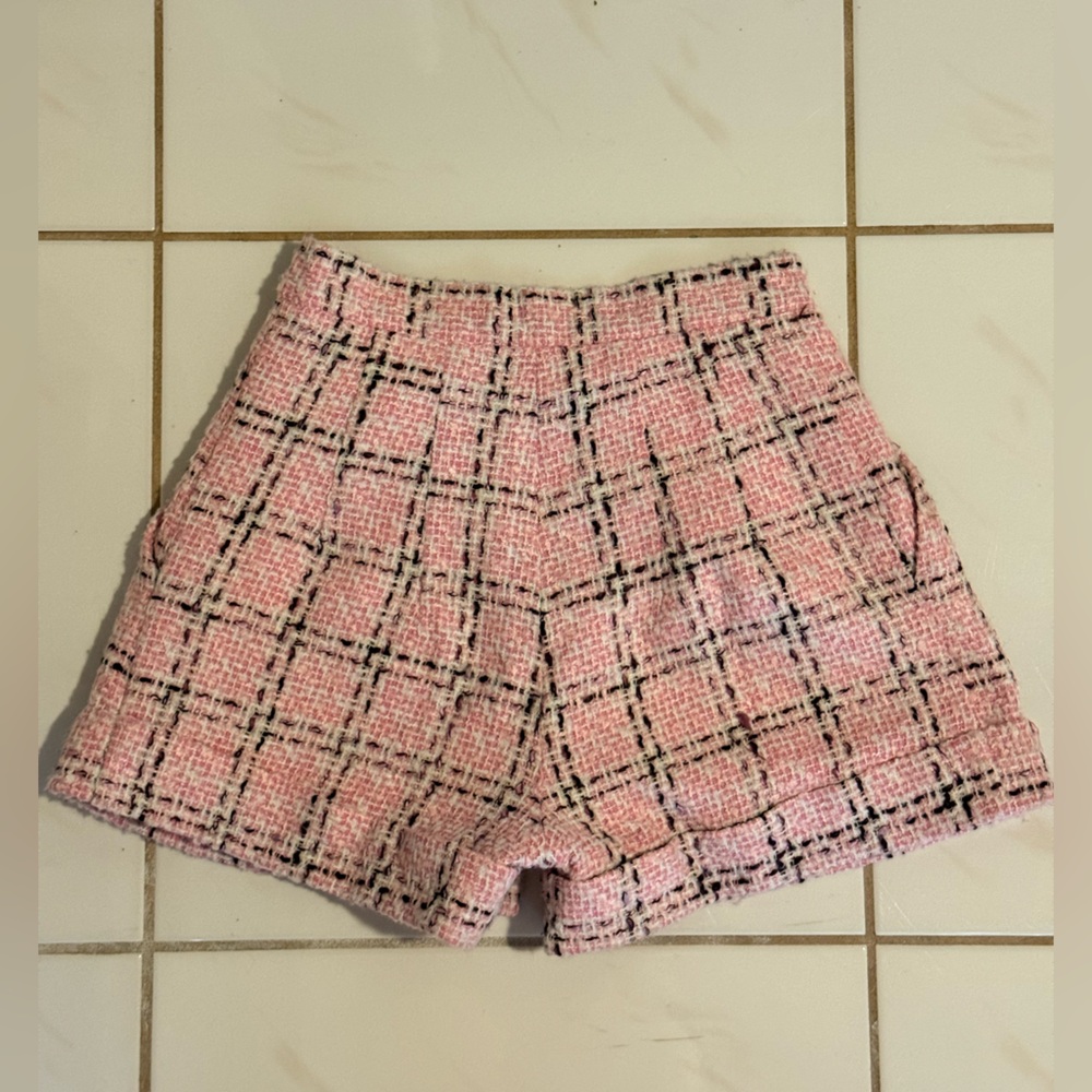 Chic Pink Plaid High Waist Shorts - Picture 2 of 3